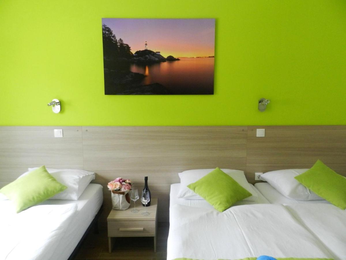 Yourcroatiaholiday - Villa With 6 Rooms Drenje  Exterior foto
