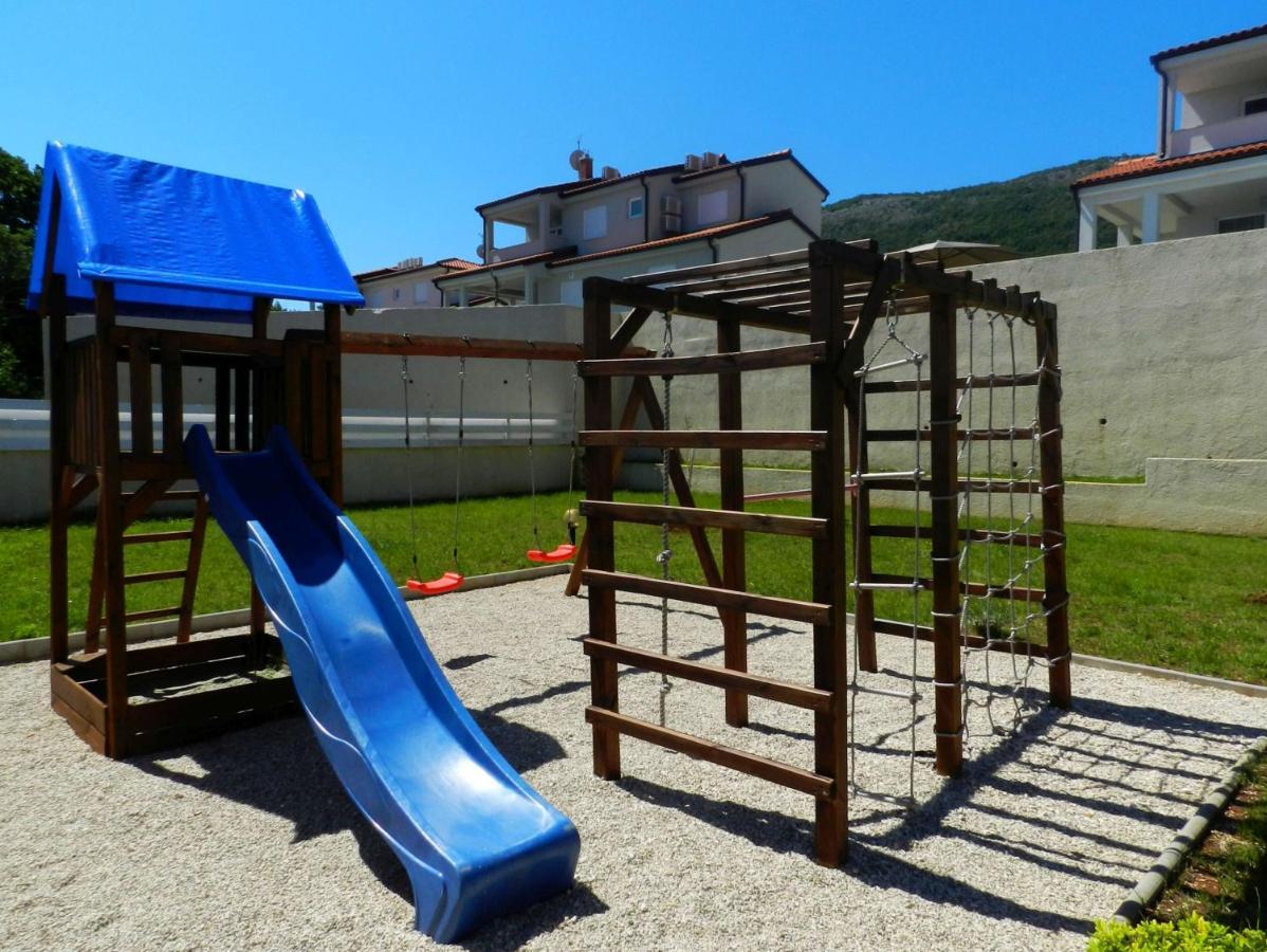 Yourcroatiaholiday - Villa With 6 Rooms Drenje  Exterior foto