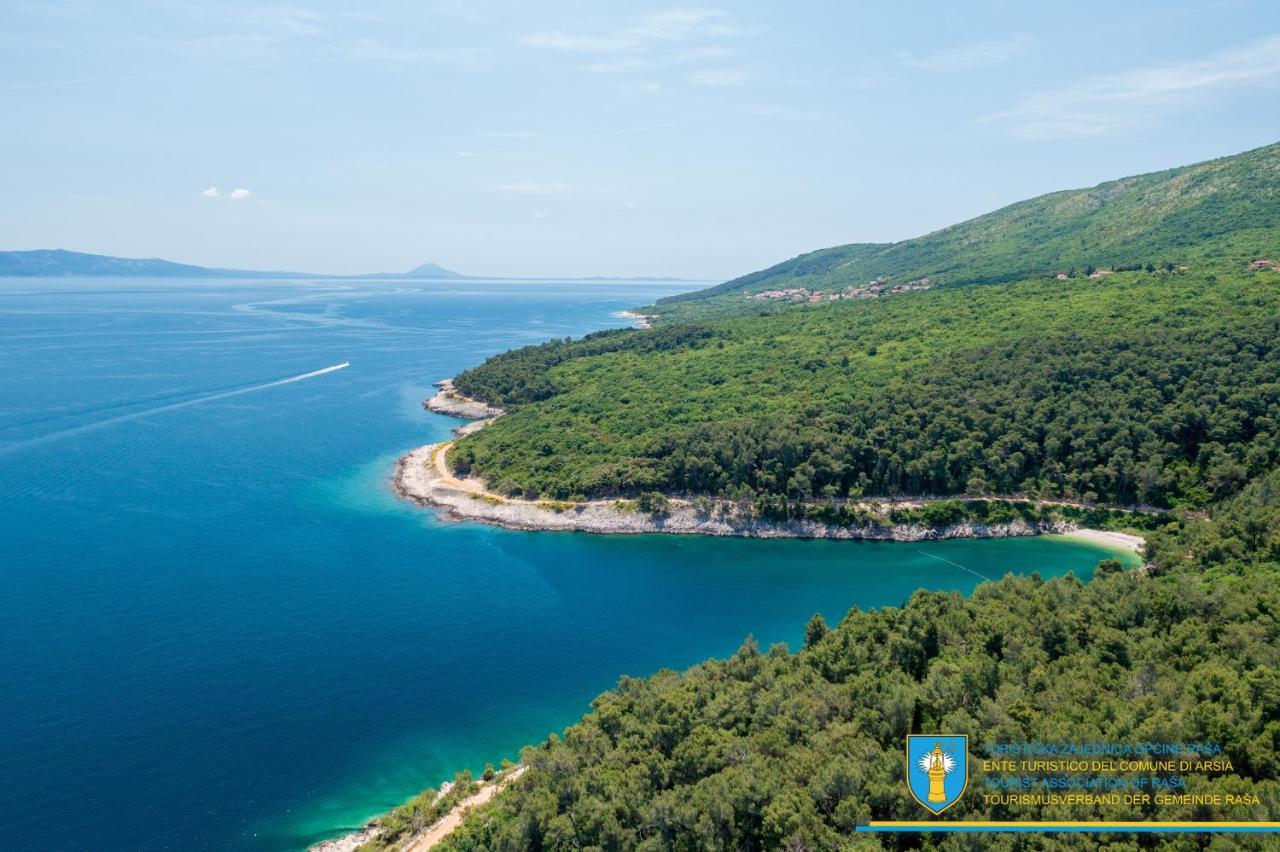 Yourcroatiaholiday - Villa With 6 Rooms Drenje  Exterior foto