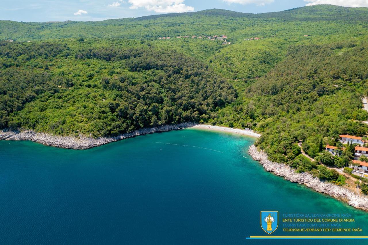 Yourcroatiaholiday - Villa With 6 Rooms Drenje  Exterior foto